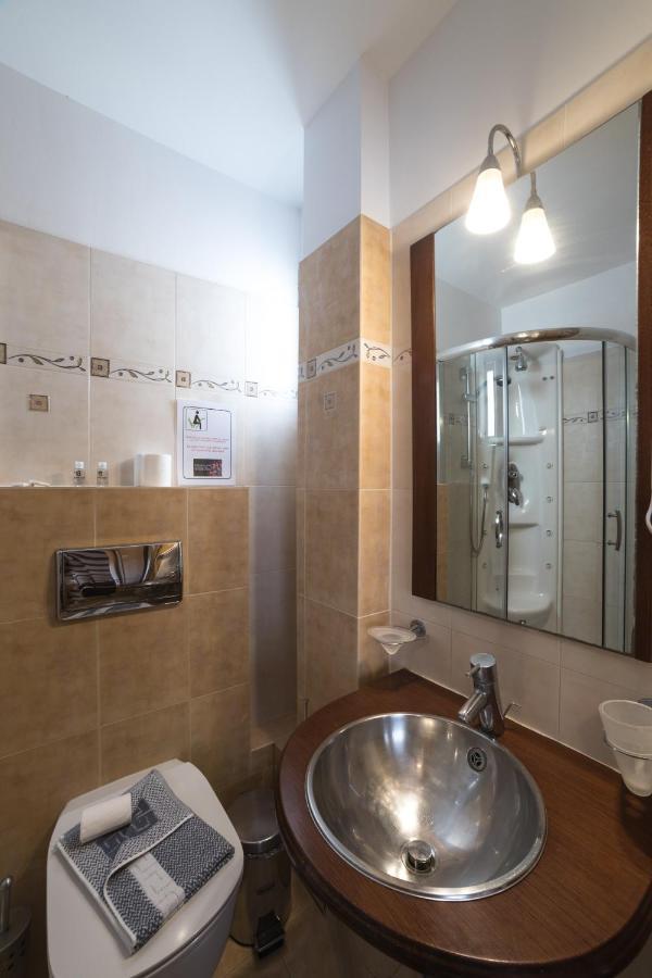 Pension Nikolaos Nafplion Exteriör bild