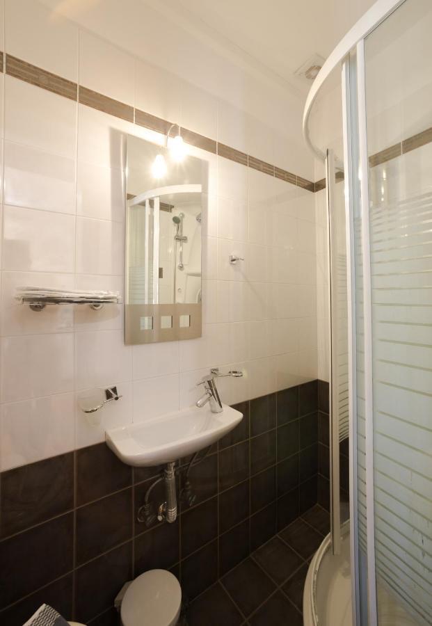 Pension Nikolaos Nafplion Exteriör bild